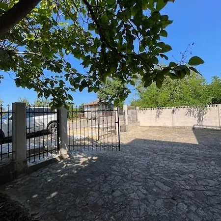 Sunny House Apartmán Pismenovo