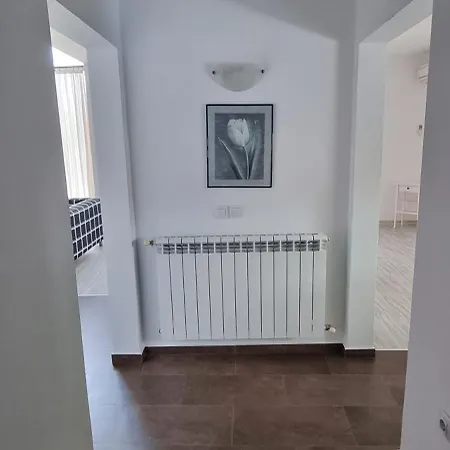 Sunny House Apartmán *